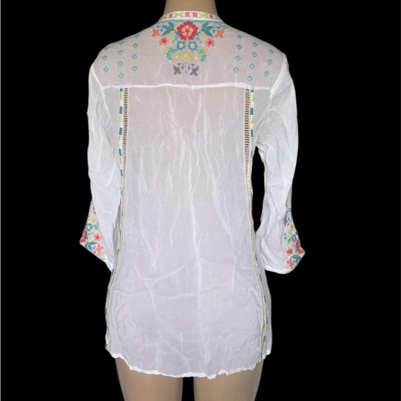 Johnny was Embroidered blouse - Picture 3 of 11